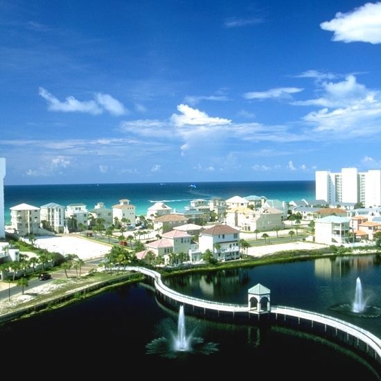 فندق دستينفي  The Terrace At Pelican Beach المظهر الخارجي الصورة
