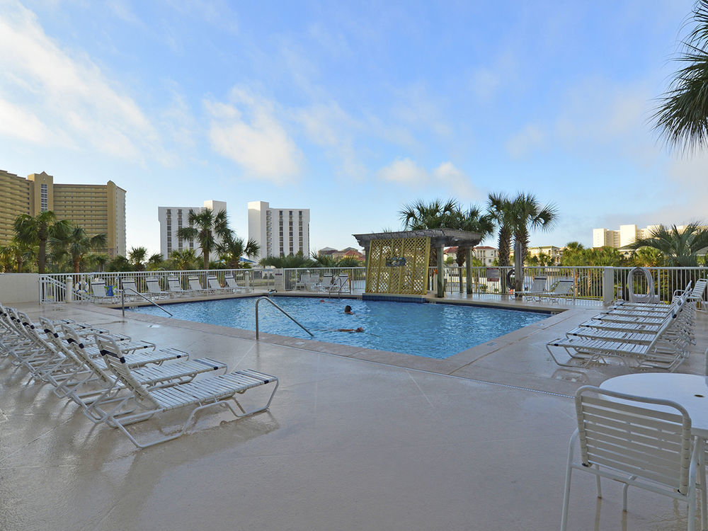 فندق دستينفي  The Terrace At Pelican Beach المظهر الخارجي الصورة